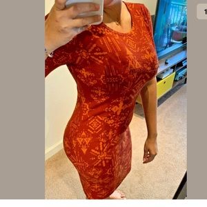 Lularoe dress stretch Orange red wine size medium